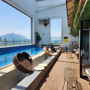 ハウンド プサン ステーション 釜山広域市